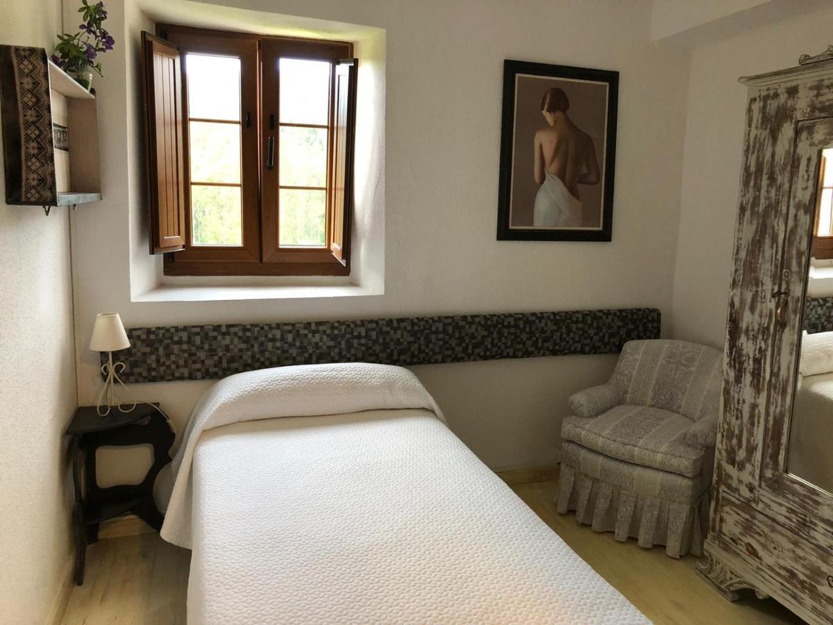 Casa Rural Dosal Ruiseñada Екстериор снимка
